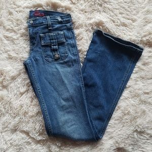 🍀Low Rise Flare Jeans